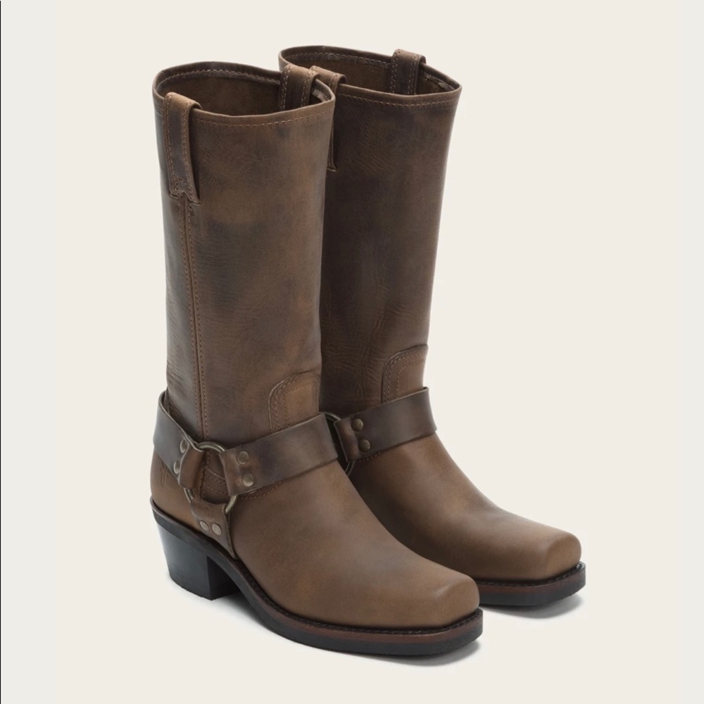 Brand new Frye Harness Boot 12R size 8m